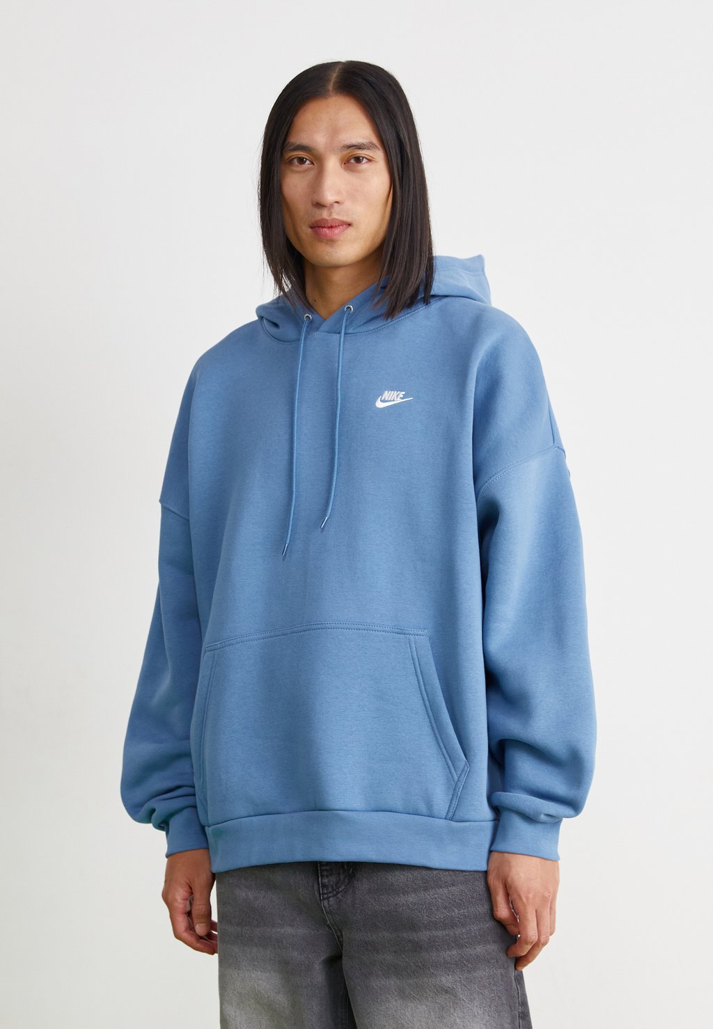 

Толстовка OVERSIZED CLUB HOODIE Nike Sportswear, синий