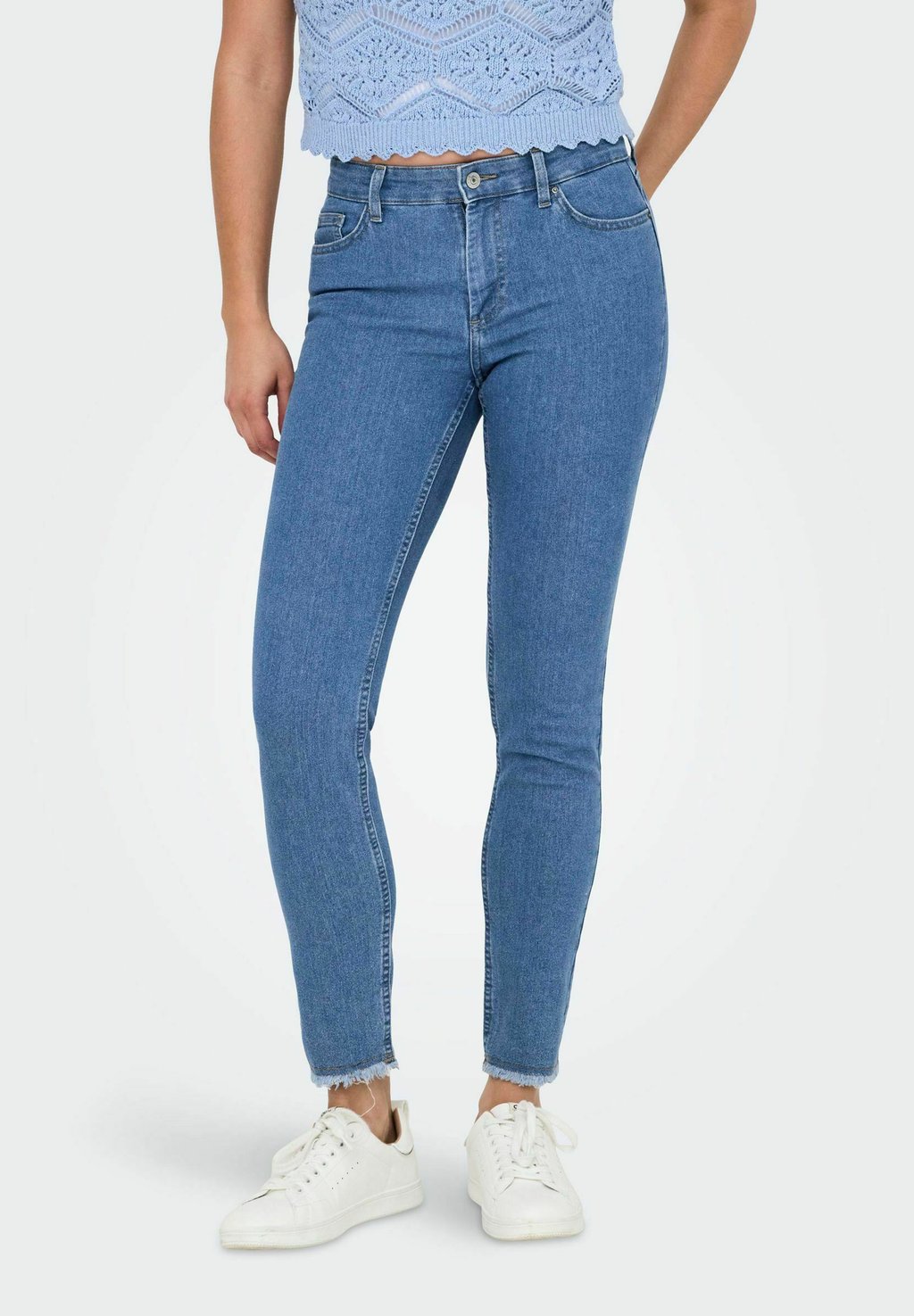 

Джинсы скинни ONLY, цвет Light Medium Blue Denim