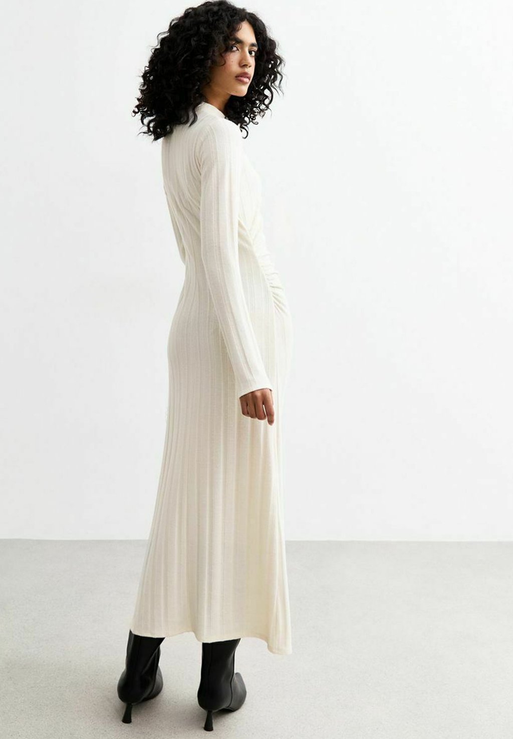 

Платье-джемпер WIDE RIB SIDE SLIT MIDI New Look, бежевый