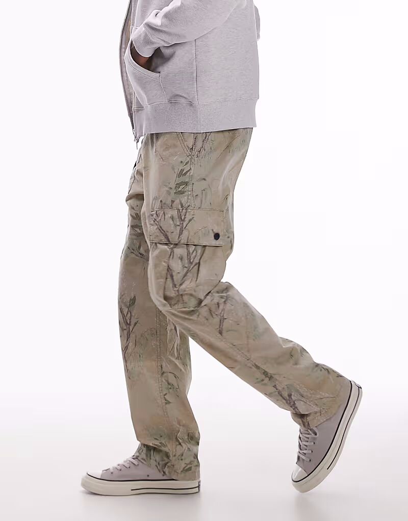 

Брюки Levi's Parachute Cargo Grassland Camo свободного кроя из рипстопа бежевого цвета