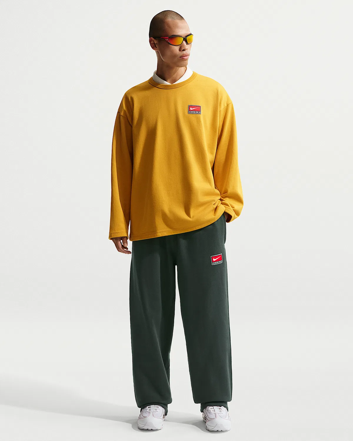 Мужские флисовые штаны Nike Solo Swoosh с открытым низом, Black Spruce/White