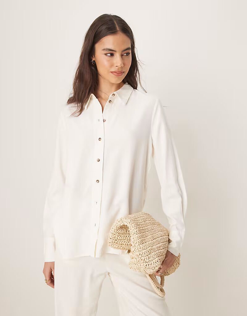 

Свободная льняная рубашка Tall белого цвета Jdy Tall