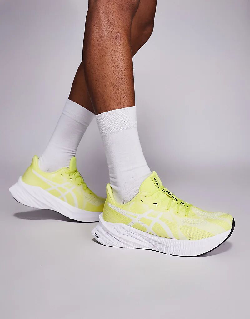 

Кроссовки для бега Asics Dynablast 5 лимонно-белого цвета