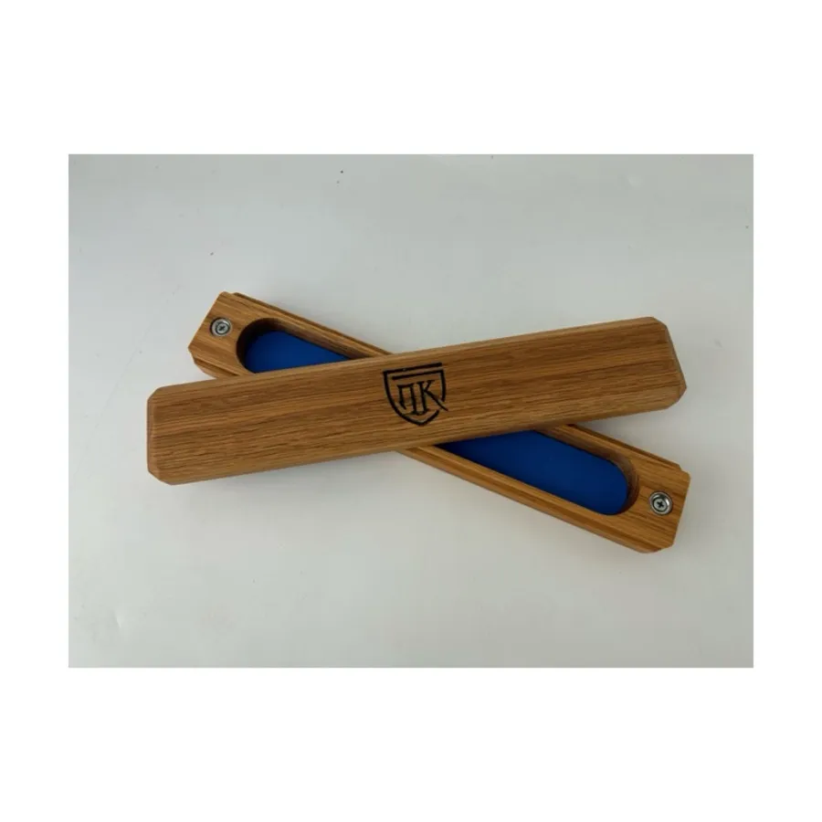 

Dice Vault с логотипом Noble Knight — Дуб, Noble Knight Merchandise (Black Knight Enterprises)