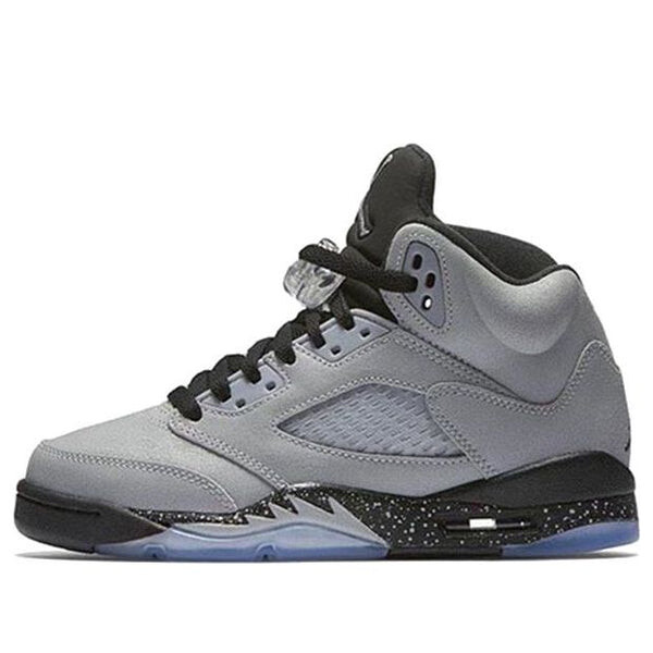 

Кроссовки 5 ретро Air Jordan, серый