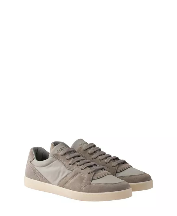 

Мужские кроссовки из замши и нейлона Prada, серый