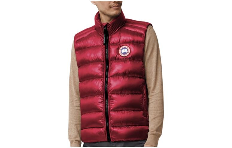 

Жилет мужской красный Canada Goose