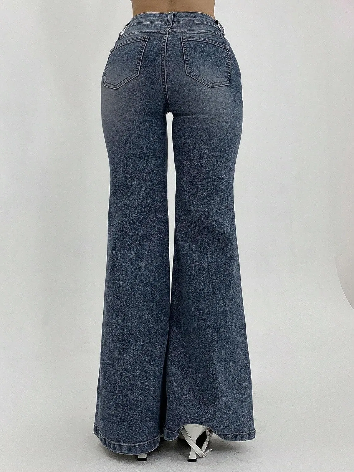 Джинсы расклешенные Womens Retro Flared Jeans, Medium Wash — фото 2