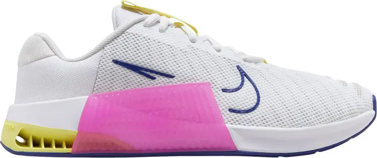 Кроссовки Wmns Metcon 9 Premium 'White Fierce Pink', белый