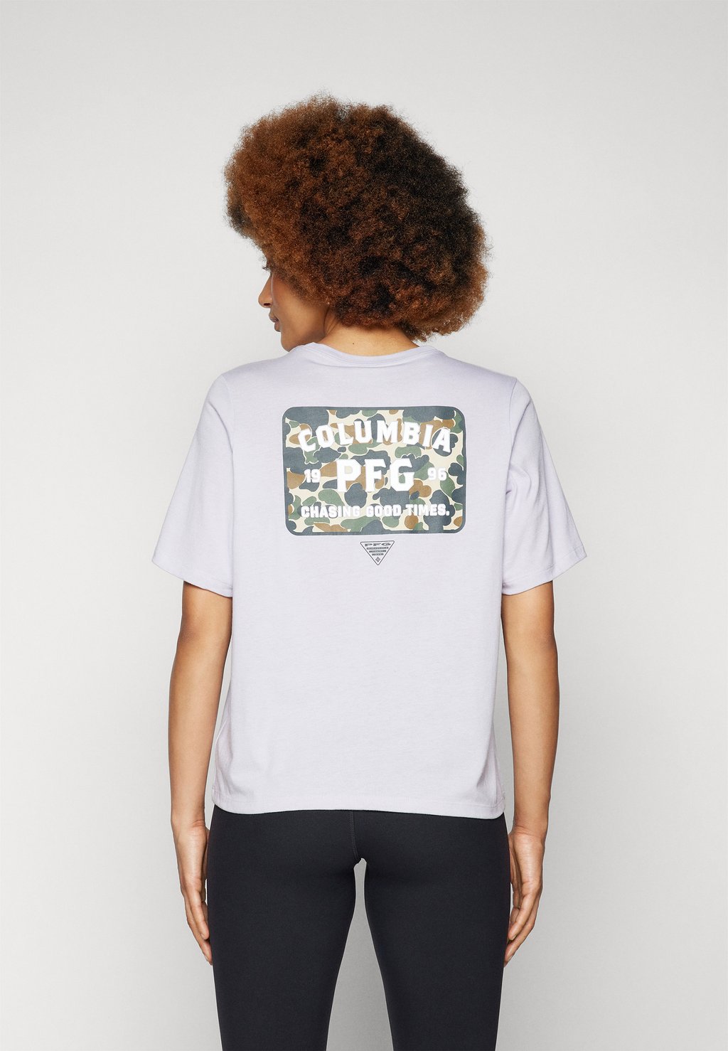 

Спортивная футболка PFG UNCHARTED GRAPHIC TEE Columbia, сиреневый