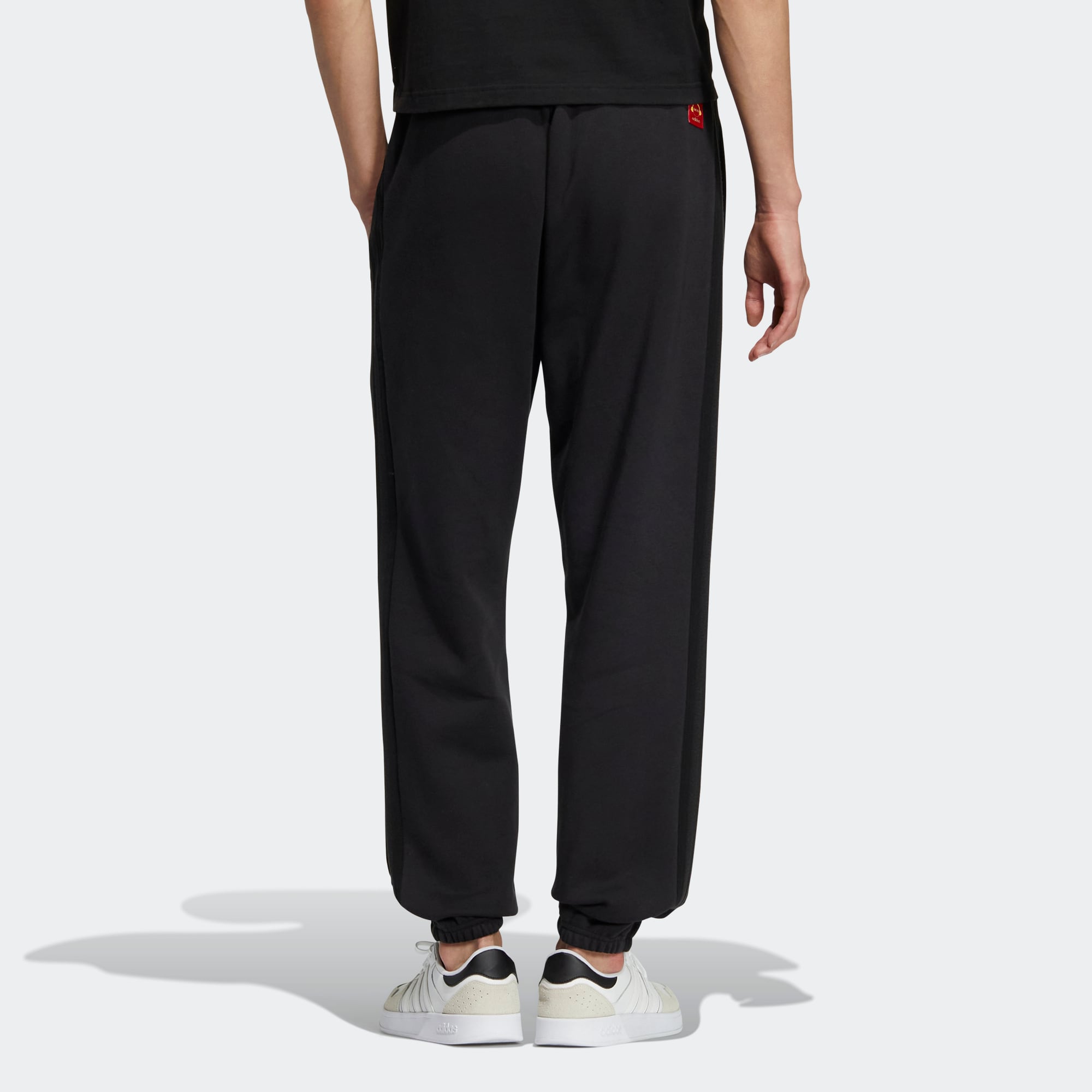 Спортивные брюки adidas Neo Pants IA6895, черный — фото 3
