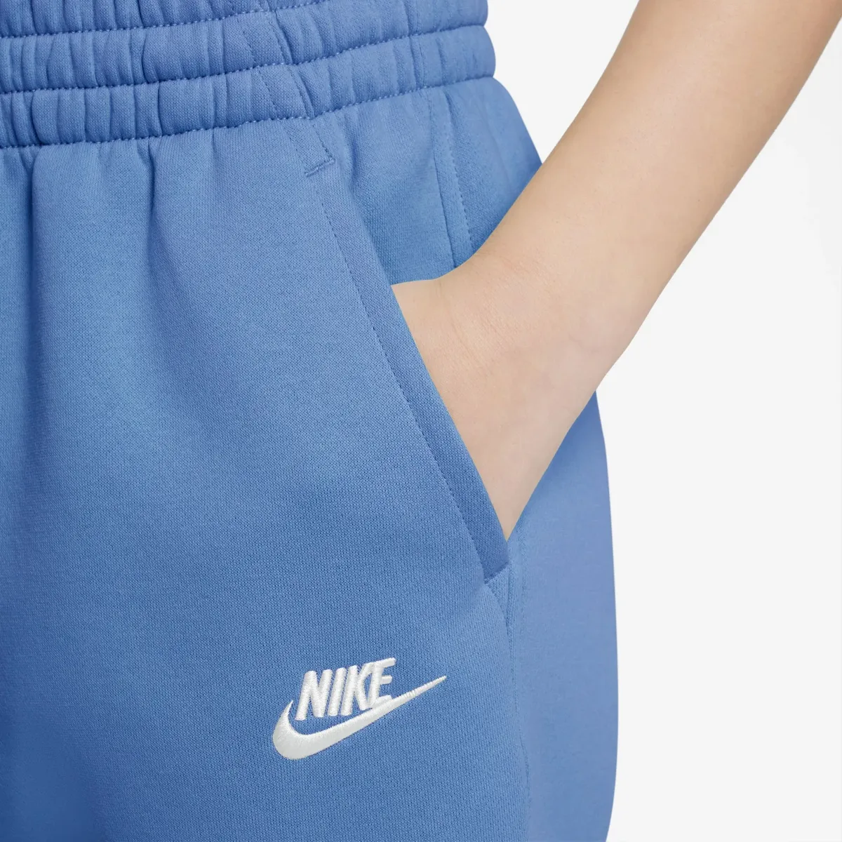 

Спортивные брюки Nike Sportswear "CLUB FLEECE BIG KIDS' (GIRLS') HIGH-WAISTED FITTED PANTS", цвет Polar/Polar/White