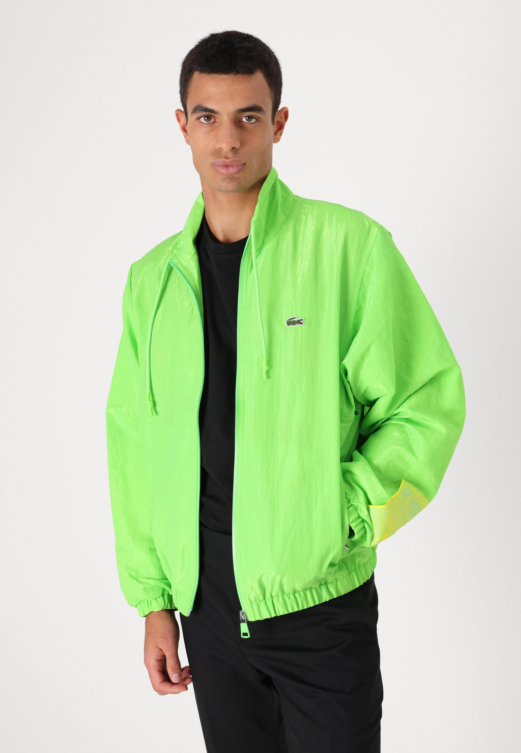 

Летняя куртка Lacoste, зеленый