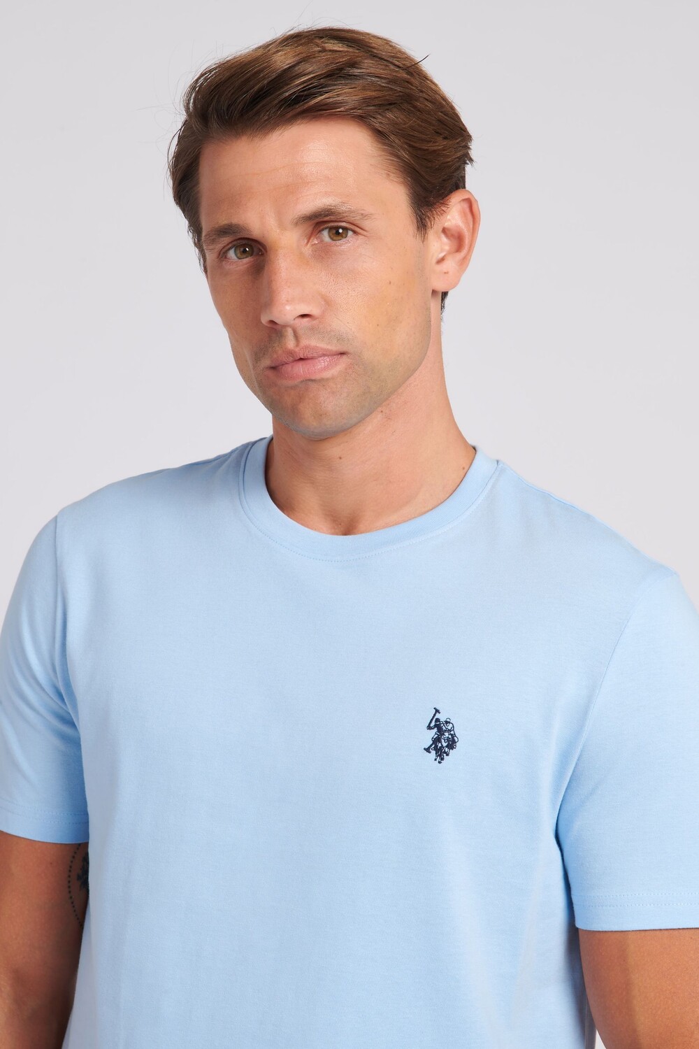 Мужская футболка стандартного кроя с двумя всадниками U.S. Polo Assn, синий — фото 4