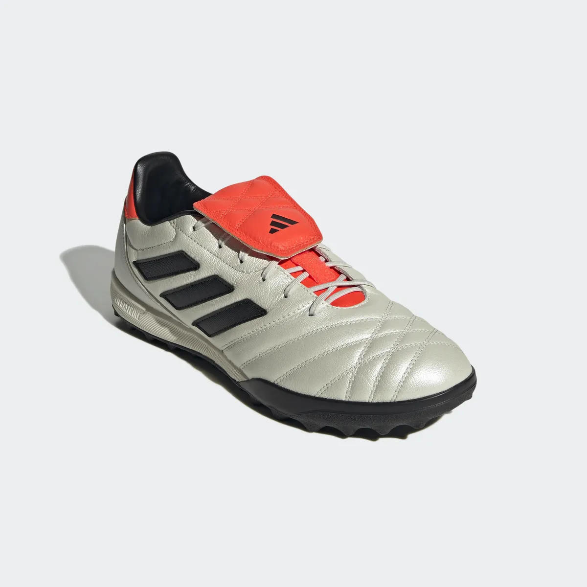 

Футбольные кроссовки Adidas Performance "COPA GLORO TF", кремовый