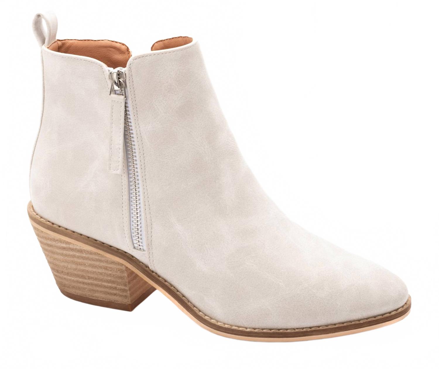 Женские жутко стильные низкие ботинки Spooktacular в цвете слоновая кость Corkys Footwear — фото 2