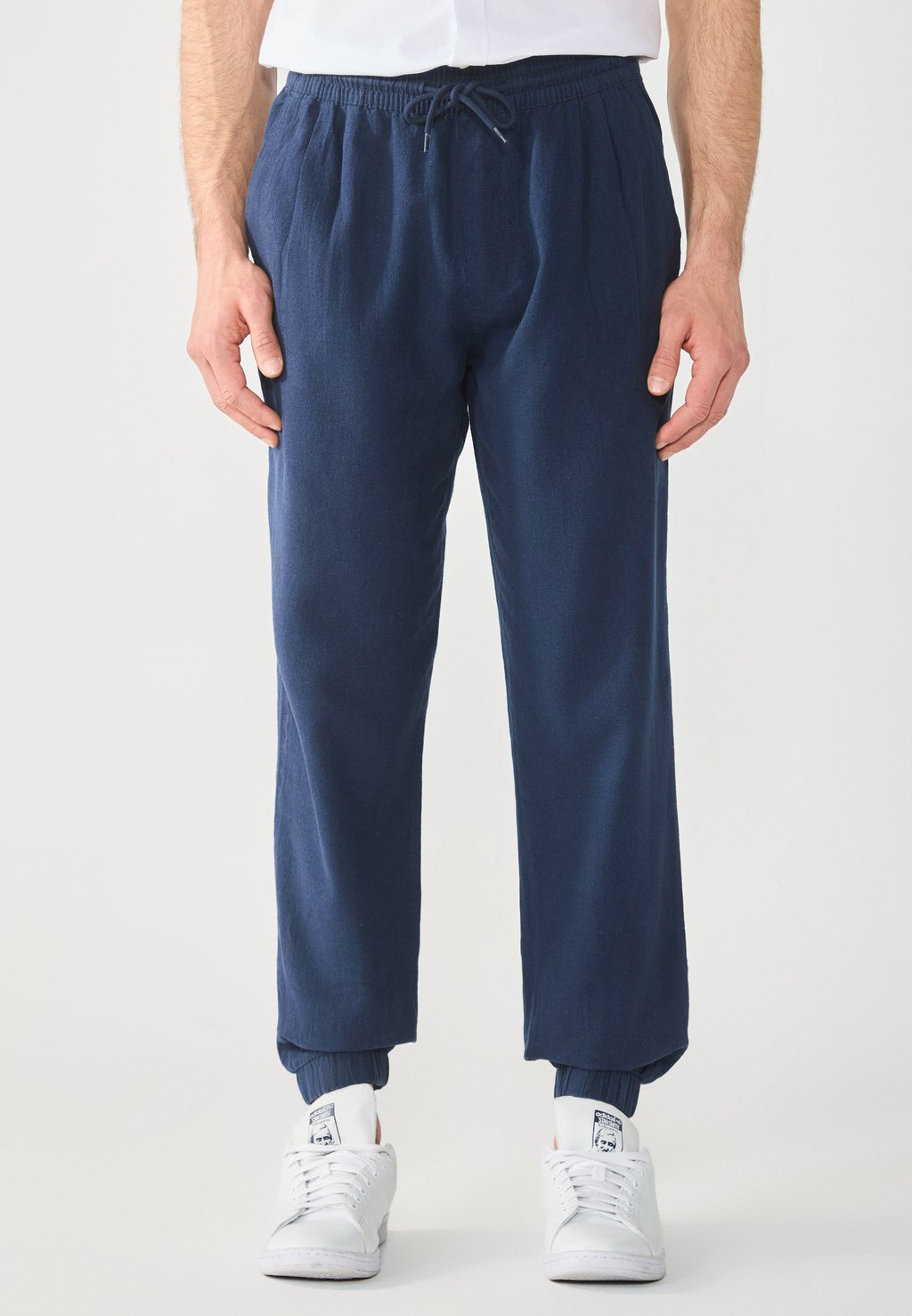 

Брюки LINEN BLEND Pier One, темно-синий