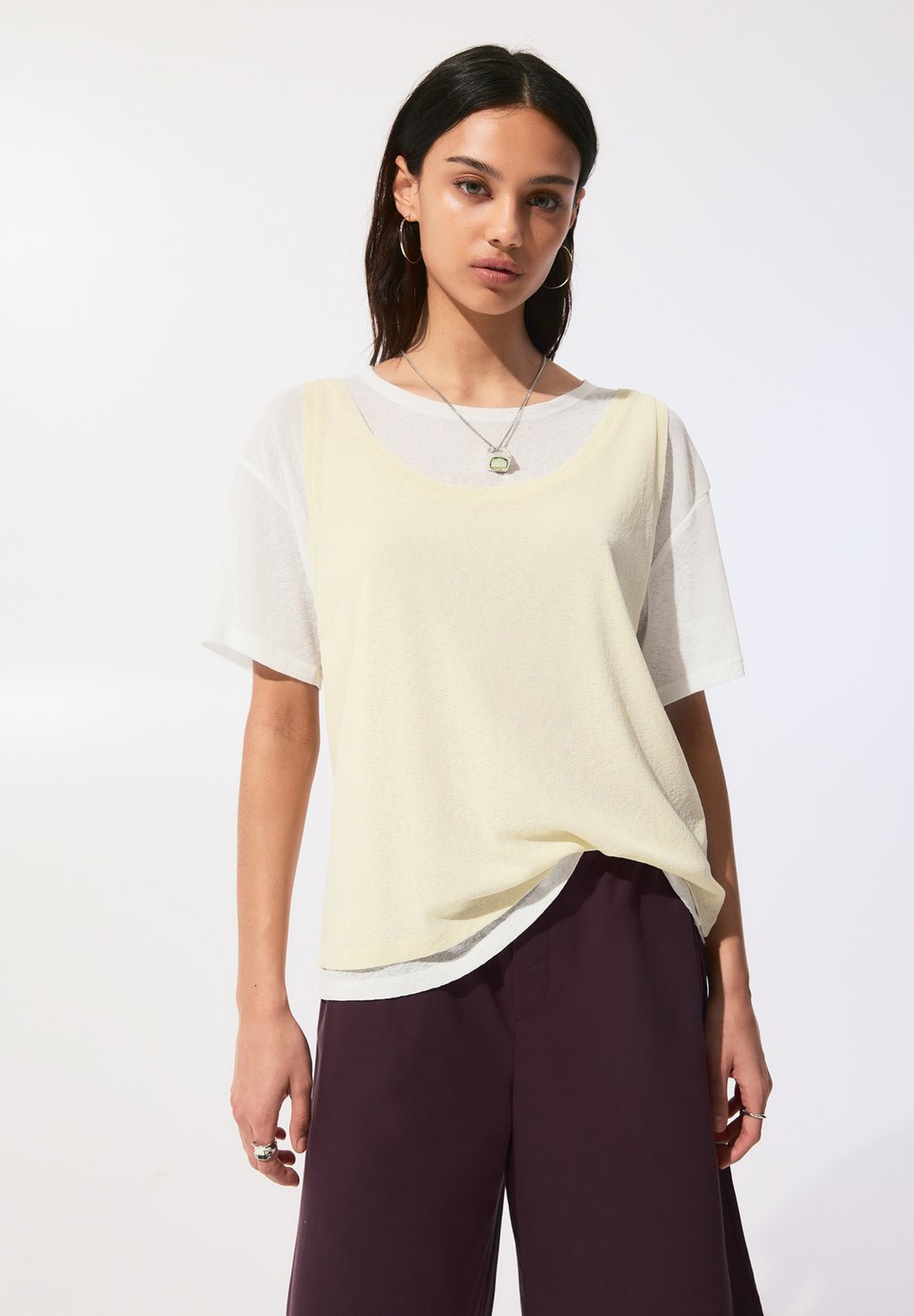 

Базовая футболка DOUBLE SHORT SLEEVE PULL&BEAR, бежевый