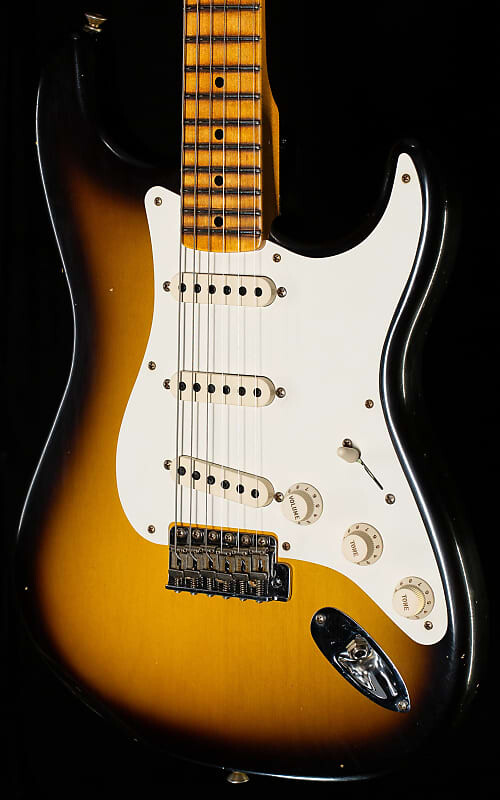 

Электрогитара Fender Custom Shop Willcutt True '57 Stratocaster Journeyman Relic 2-Tone Sunburst 57 V