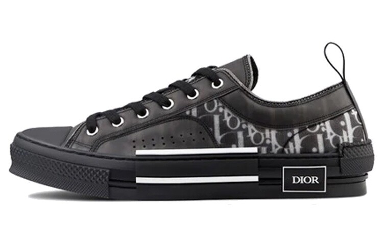 

Мужская парусиновая обувь Dior B23