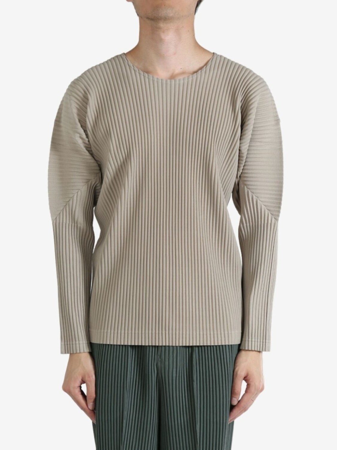 

Плиссированная футболка с длинными рукавами Homme Plissé Issey Miyake, серый