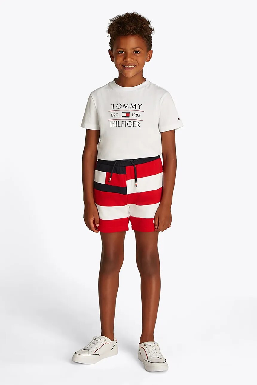

Детские шорты Tommy Hilfiger, красный