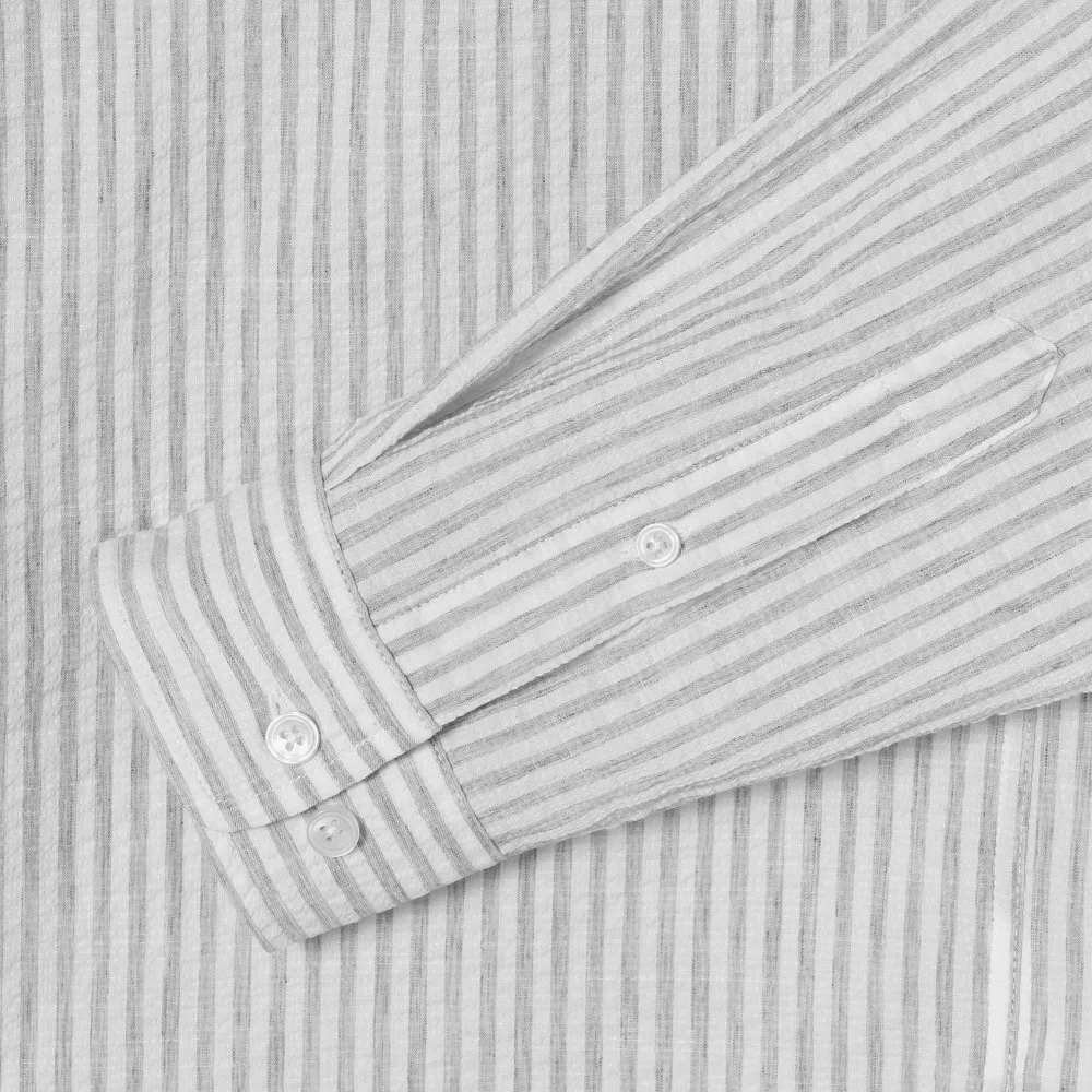Мужская полосатая рубашка из смесового льна меланжево-серого цвета от Lacoste — фото 4