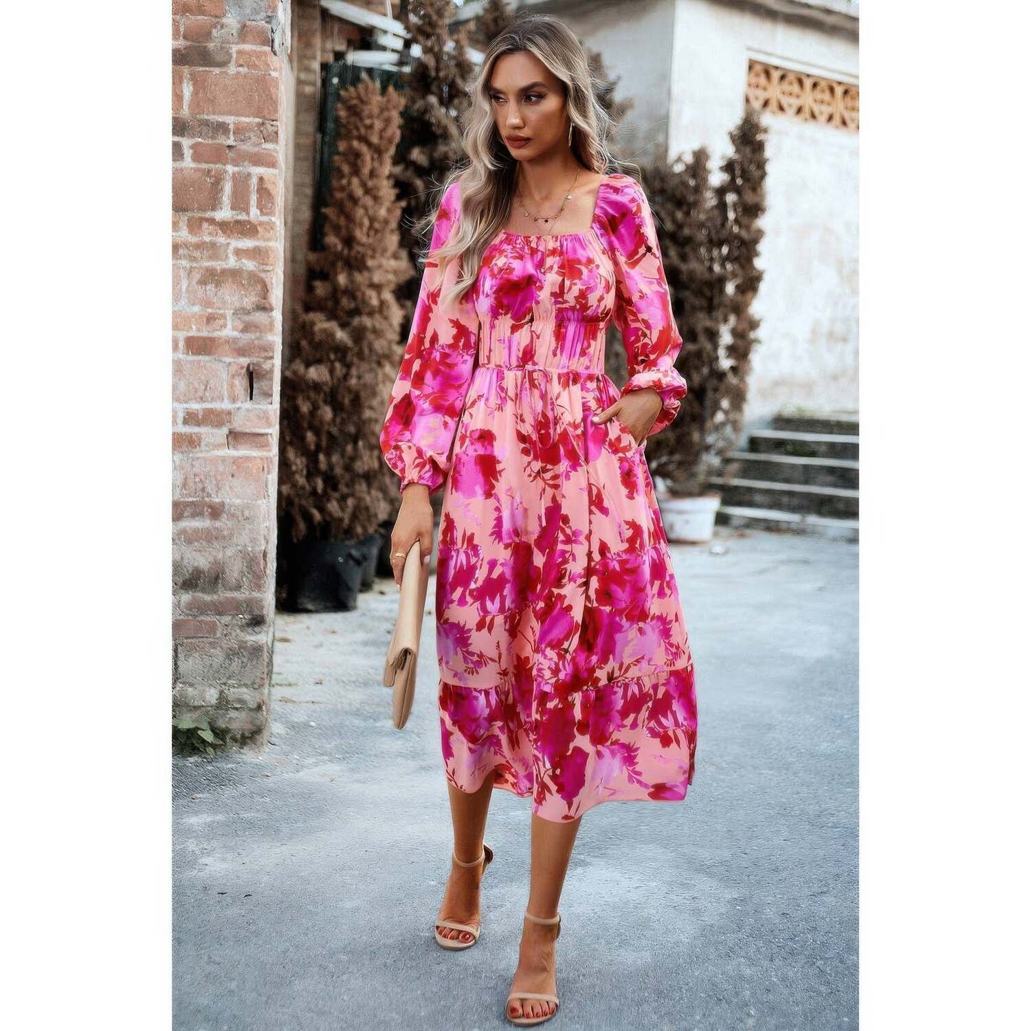 

Платье с цветочным принтом, высокой эластичной талией и квадратным вырезом с карманом Truedames, розовый