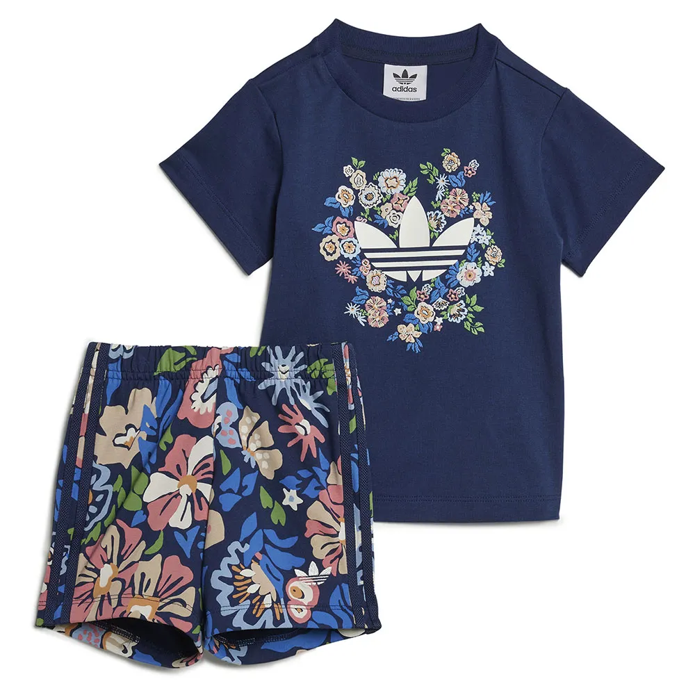 

Комплект adidas Originals X Liberty London Shorts & Tee, синий