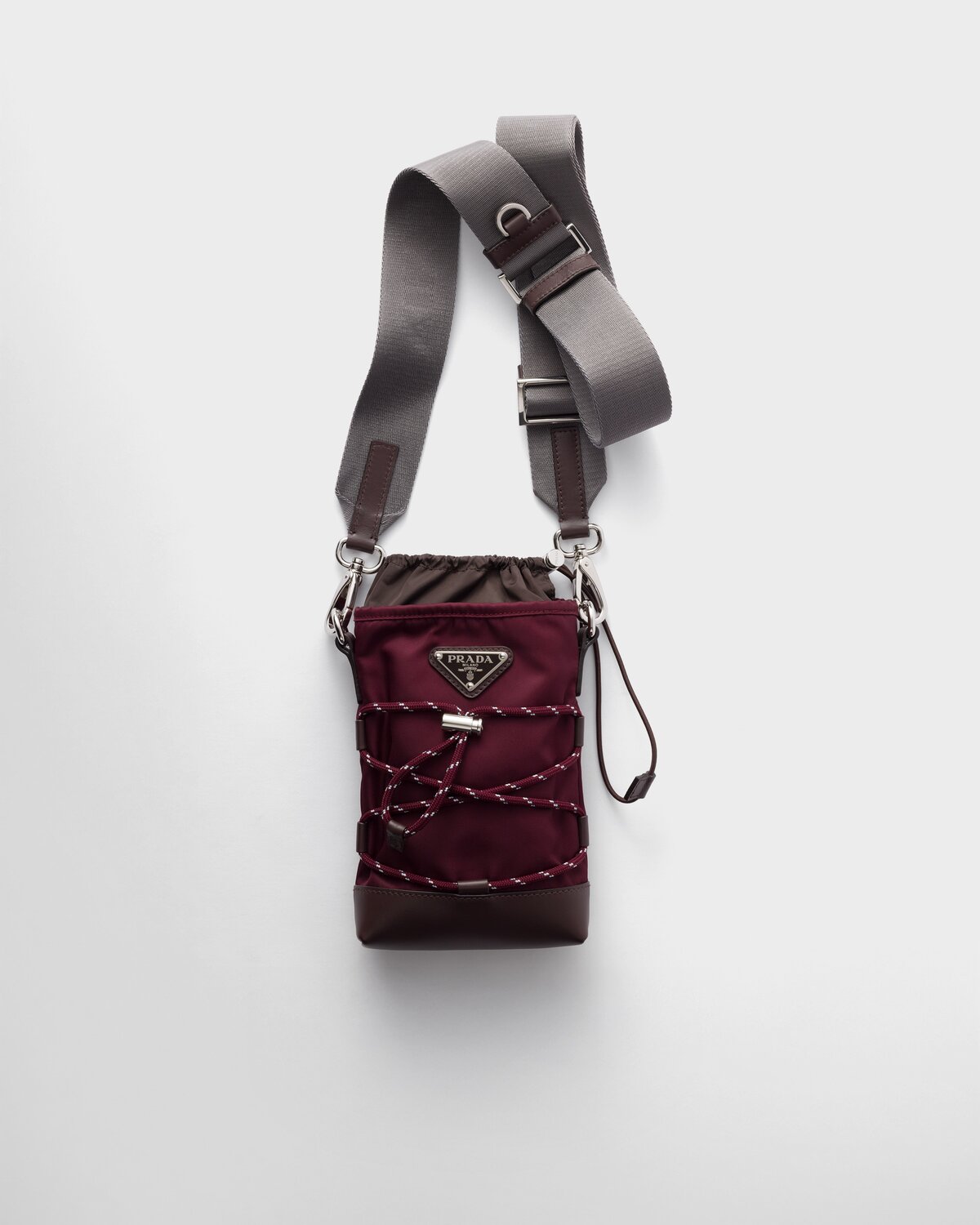 

Чехол для смартфона Prada Speedrock из Re-Nylon и кожи Prada, бордовые