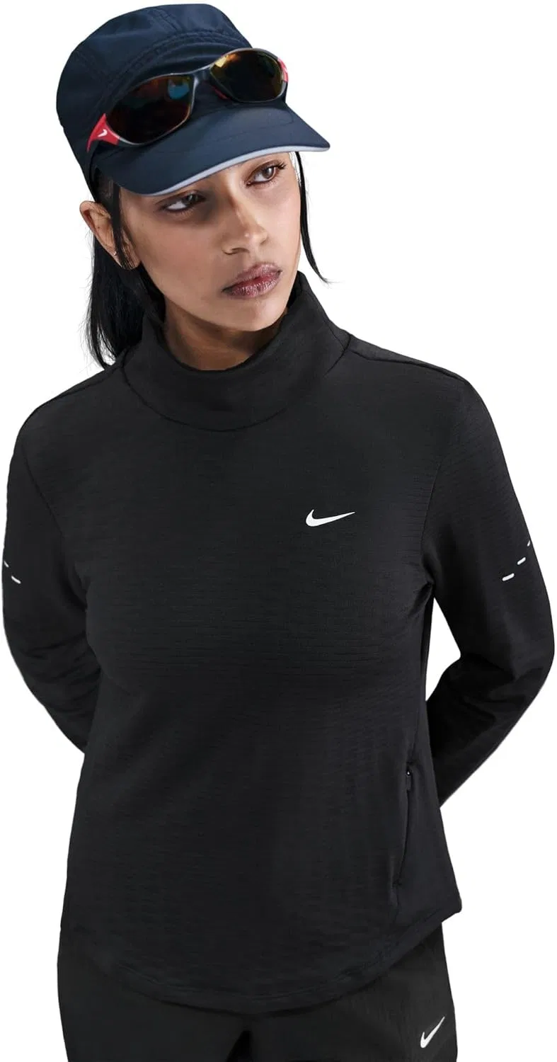 Водолазка женская Nike Therma-FIT Swift, цвет Black/Reflective Silver — фото 3