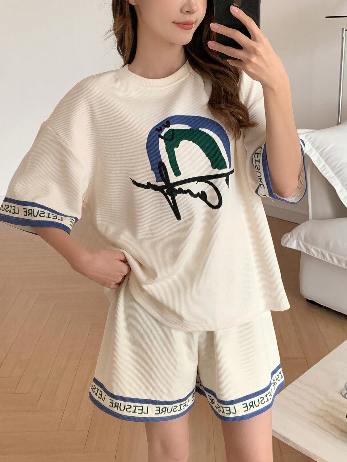 

Пижамный Комплект, колор блок, буквы, узор Dazy, белый