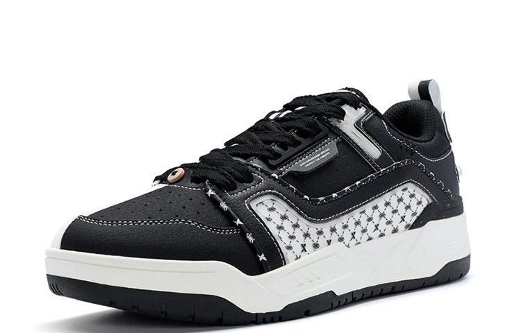 Износостойкие низкие баскетбольные кроссовки мужские Black/Sail White XTEP, черный/Sail белый — фото 4