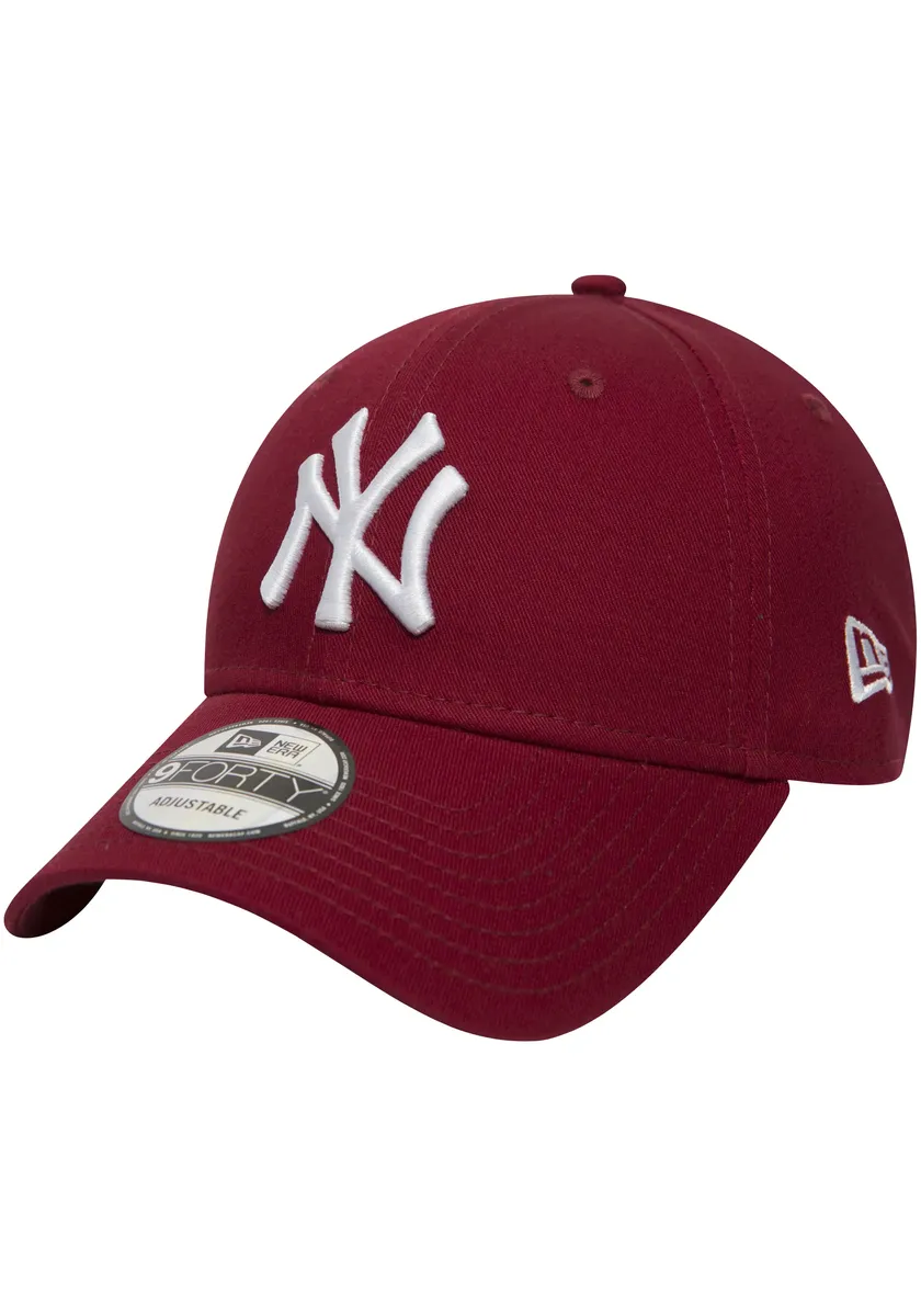 

Бейсболка New Era "LEAGUE ESSENTIAL 9FORTY LEAGUE", белый