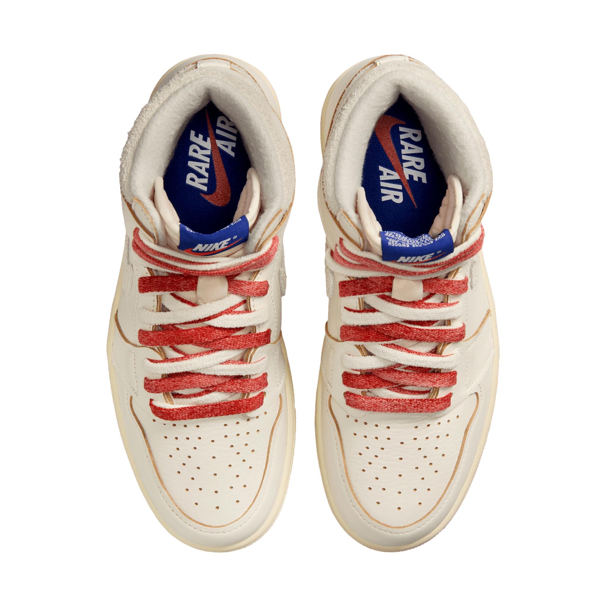 Женские кроссовки Nike Air Jordan 1 High OG Sail / Cinnabar - Light Bone DB4612-100, белый — фото 4