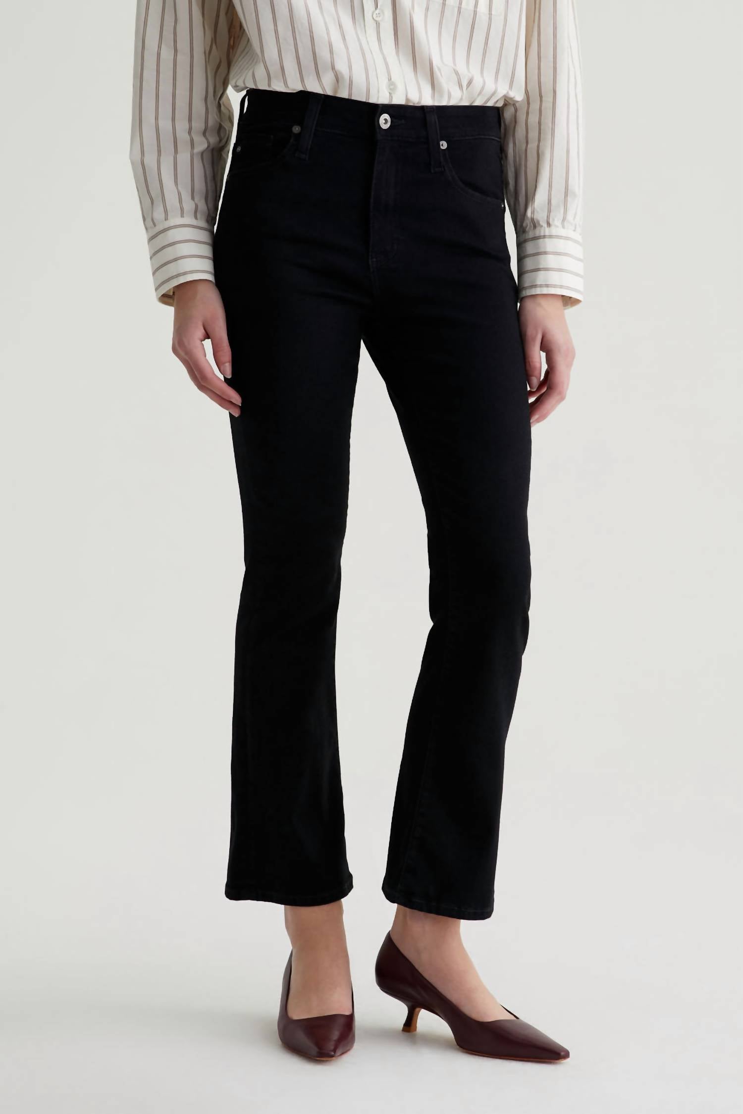 

Джинсы Farrah Boot Crop в стиле Алхимия AG Jeans, цвет alchemy