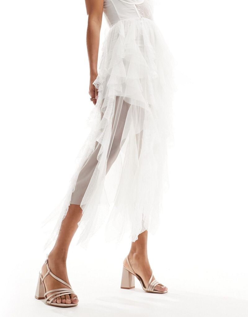 

Be Mine - Bridal Adilette - Босоножки пудрового цвета на широком каблуке с асимметричными ремешками