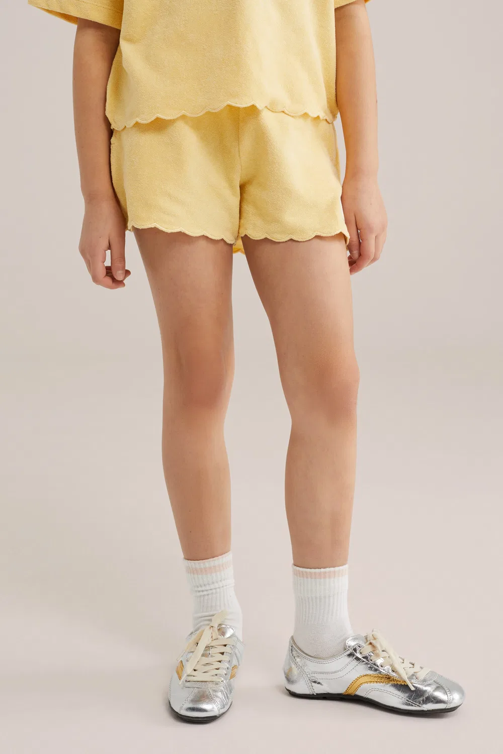 Брюки свободного кроя We Fashion, Yellow — фото 3