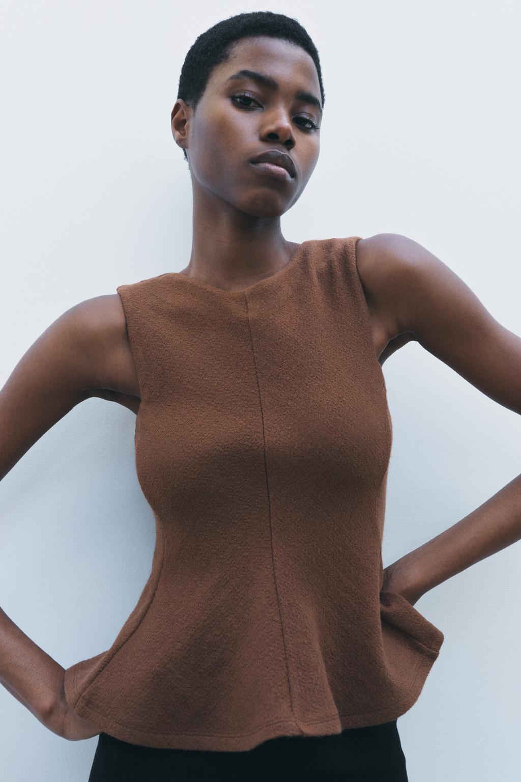 

Текстурированный топ с баской ZARA, коричневый