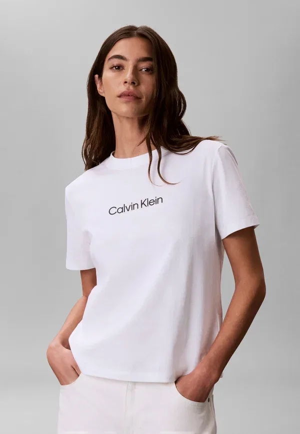 Футболка Calvin Klein Classic standard logo tee print, ярко-белый