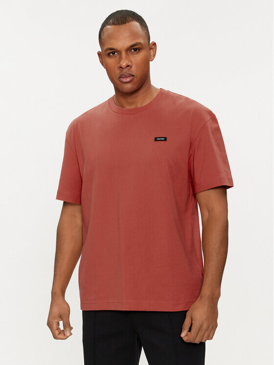 

Футболка комфортного кроя Calvin Klein, красный