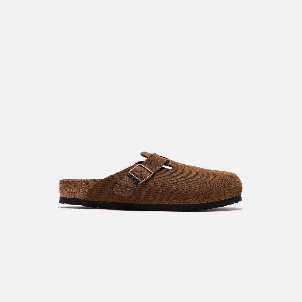 

Сандалии Birkenstock Boston Suede Corduroy, цвет Dark Tea