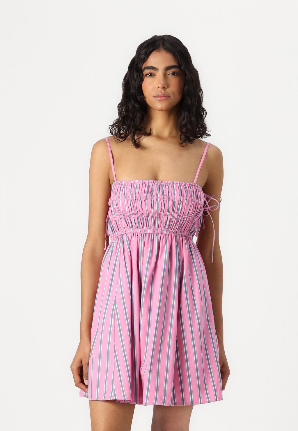 

Повседневное платье BABYDOLL DRESS Abercrombie & Fitch, розовый