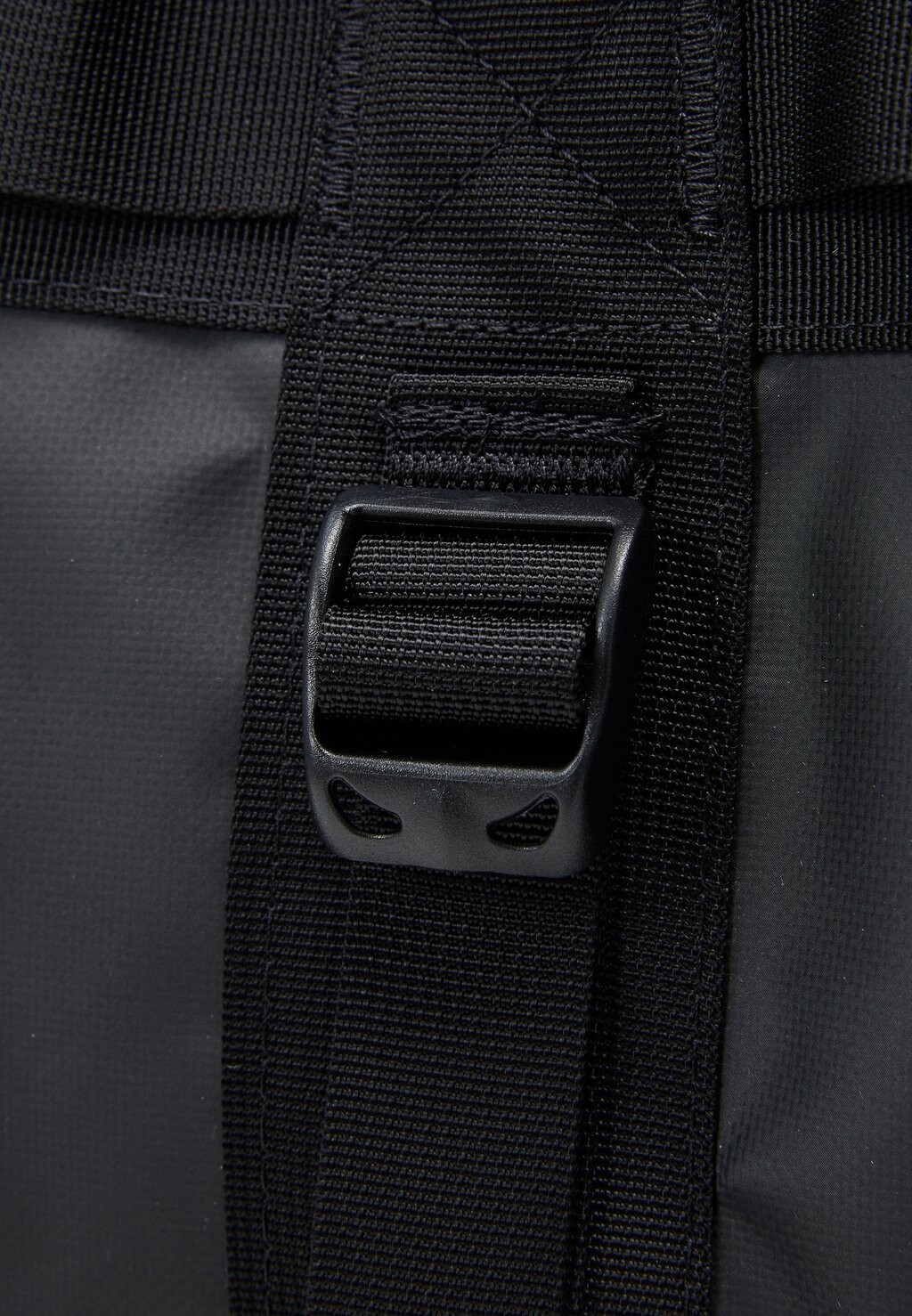 

Дорожная сумка BASE CAMP DUFFEL L UNISEX The North Face, черный