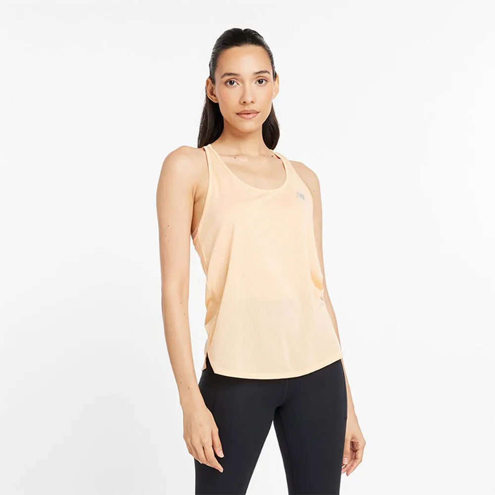 

Футболка New Balance Athletics, розовый