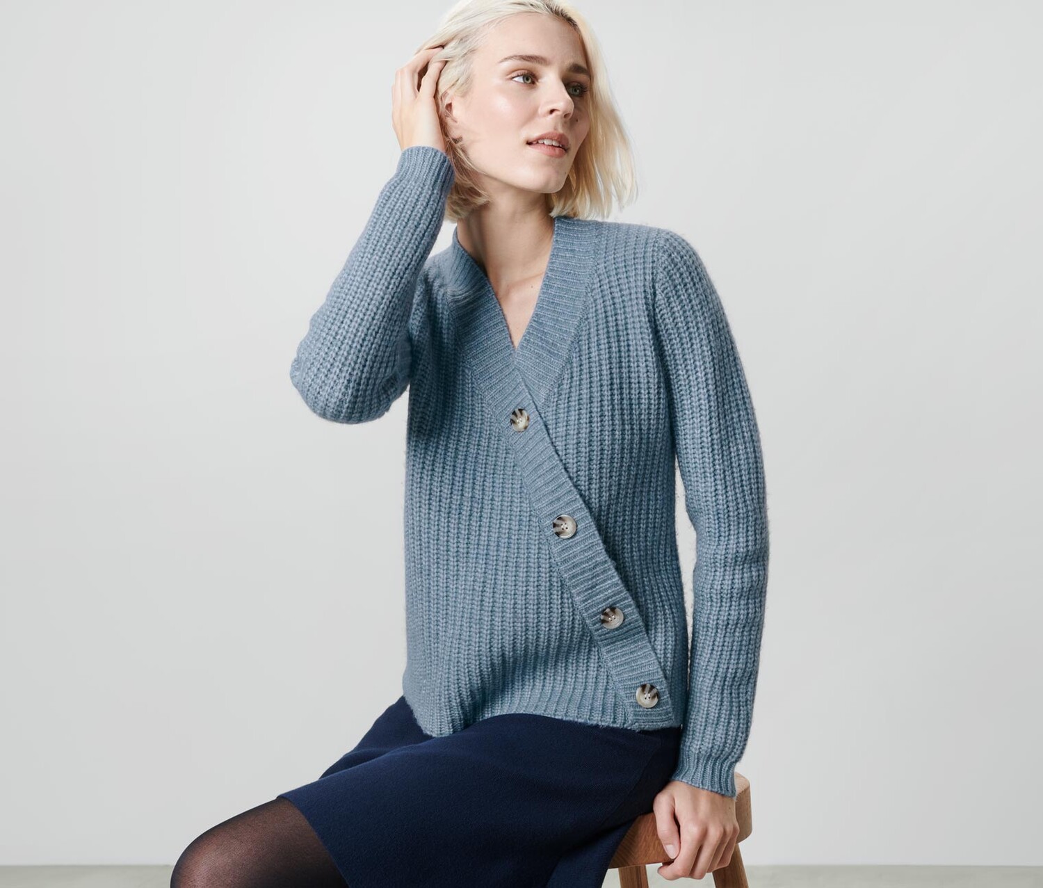 

Кардиган крупной вязки Tchibo, светло-голубой крапчатый