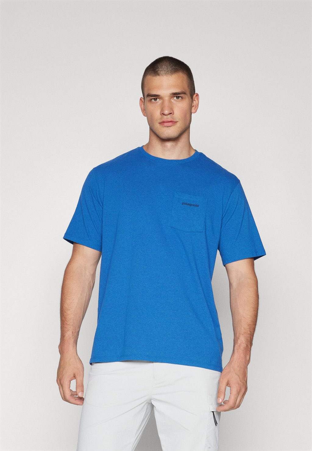 

Футболка с принтом BOARDSHORT LOGO POCKET RESPONSIBILI-TEE Patagonia, синий