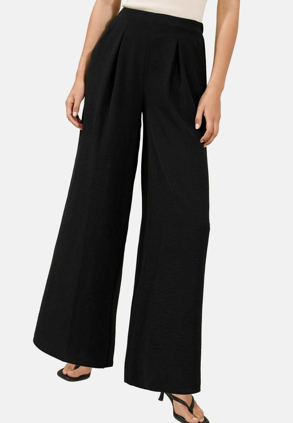 

Брюки HIGH WAISTED WIDE LEG Lipsy, черный