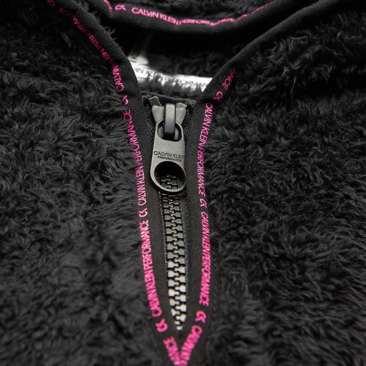 Толстовка с капюшоном Calvin Klein Youth с флисовой подкладкой и искусственным мехом, Black — фото 2