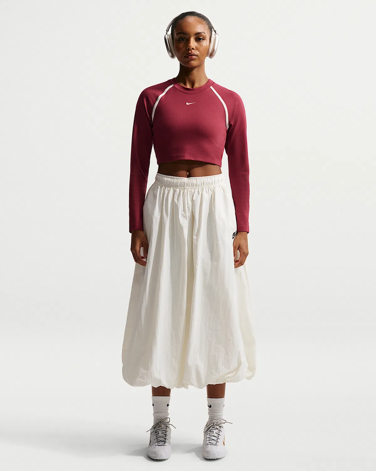 Женский облегающий топ с длинным рукавом Nike Sportswear, Team Crimson/Team Crimson/Chalk/Chalk — фото 4